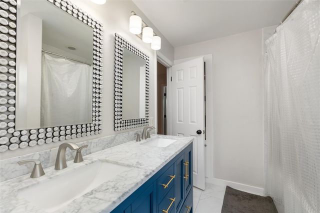 2030 Willowmoss Court, Houston, TX 77008