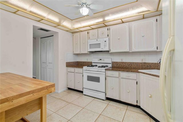 5980 SHORE BOULEVARD S 701, Gulfport, FL 33707