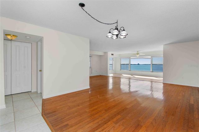 5980 SHORE BOULEVARD S 701, Gulfport, FL 33707