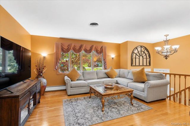 134 Linden Lane, Monroe, NY 10950