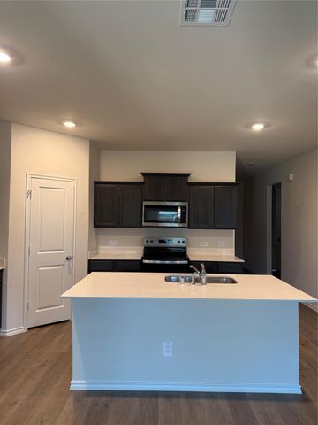 13125 QUINTIN Drive, Providence Village, TX 76227