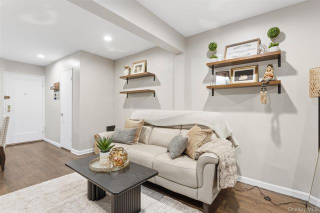 154 Ravine Avenue 1D, Yonkers, NY 10701