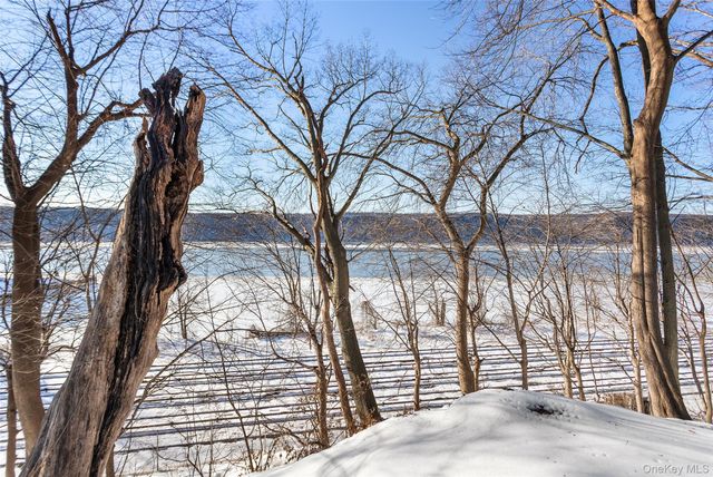 154 Ravine Avenue 1D, Yonkers, NY 10701