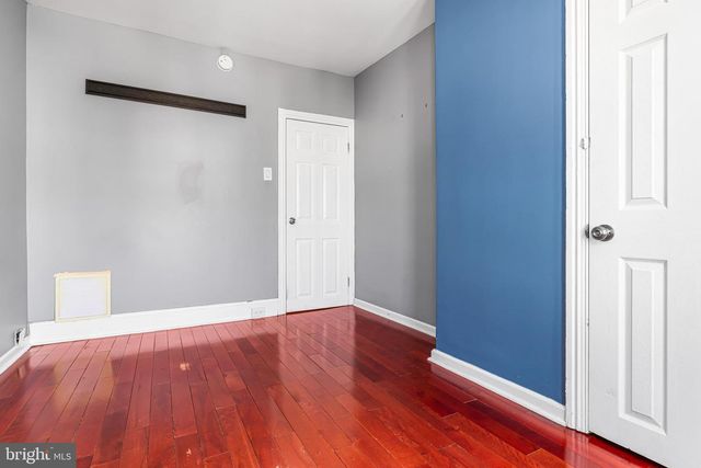 2342 E HUNTINGDON ST, Philadelphia, PA 19125