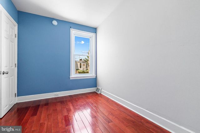 2342 E HUNTINGDON ST, Philadelphia, PA 19125