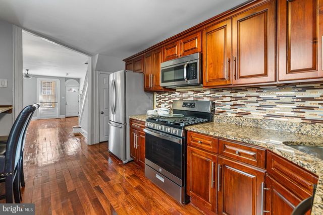 2342 E HUNTINGDON ST, Philadelphia, PA 19125