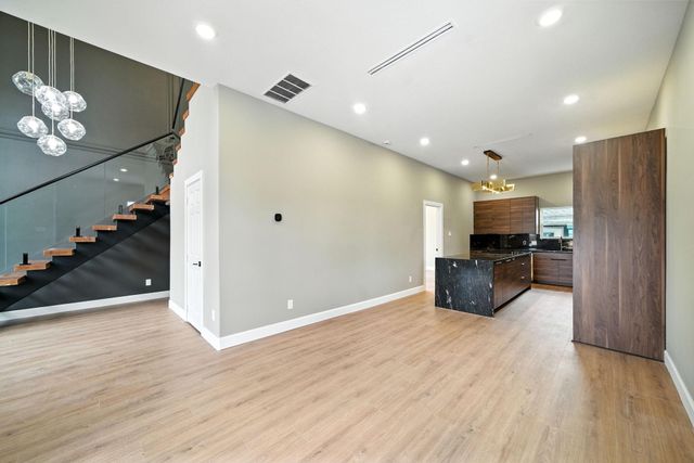 8307 Double Street, Houston, TX 77088