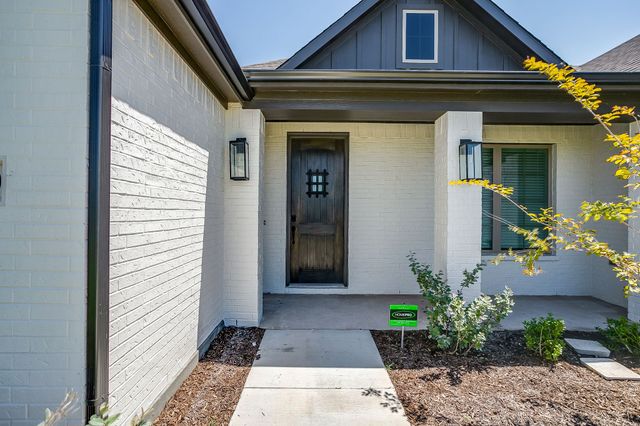 10640 Winter Wheat Lane, Venus, TX 76084