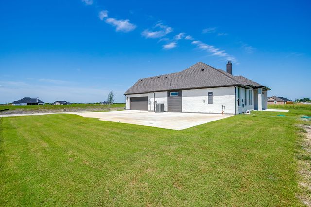 10640 Winter Wheat Lane, Venus, TX 76084