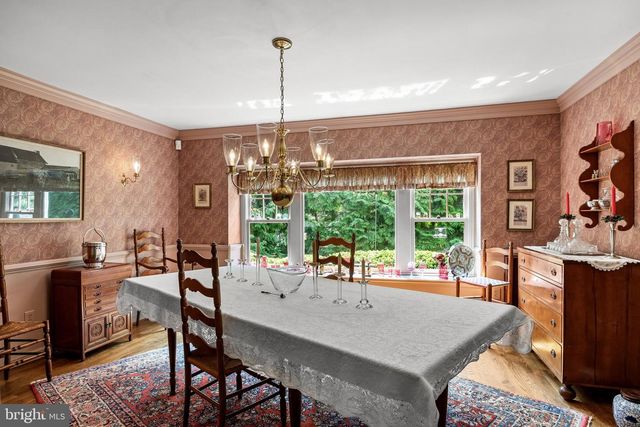 181 FOXWOOD DR, Moorestown, NJ 08057