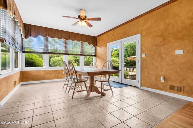 2303 Donna Dee Court, Toms River, NJ 08755