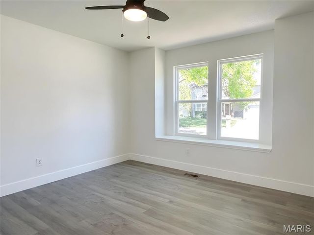 1262 Colby Drive, St Peters, MO 63376