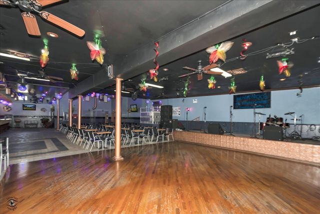 2759 S Pulaski Road, Chicago, IL 60623