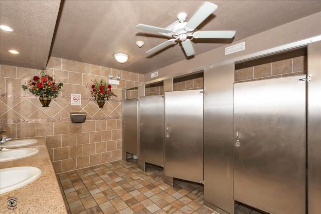 2759 S Pulaski Road, Chicago, IL 60623