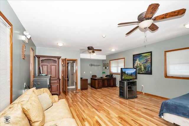 2759 S Pulaski Road, Chicago, IL 60623