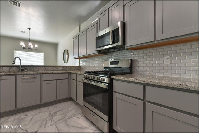 600 Logwood Avenue, Canutillo, TX 79835