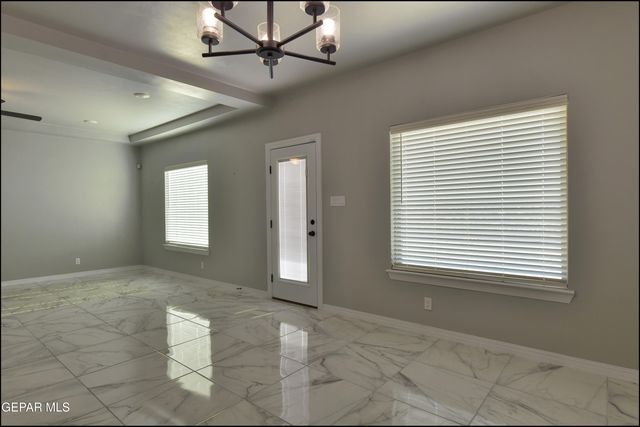 600 Logwood Avenue, Canutillo, TX 79835