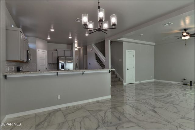 600 Logwood Avenue, Canutillo, TX 79835