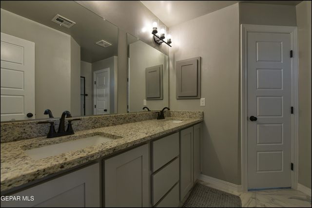 600 Logwood Avenue, Canutillo, TX 79835