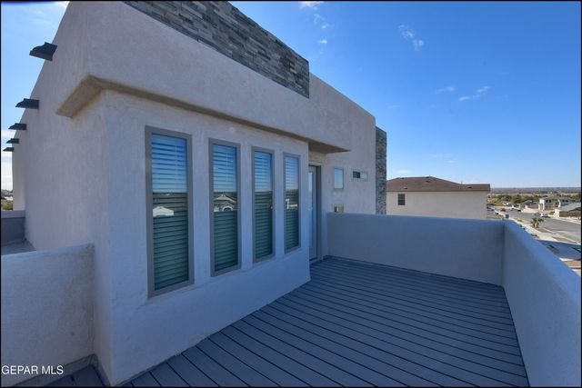 600 Logwood Avenue, Canutillo, TX 79835