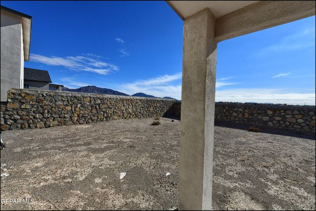 600 Logwood Avenue, Canutillo, TX 79835