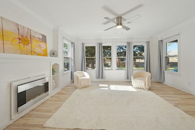 8445 S May Street, Chicago, IL 60620