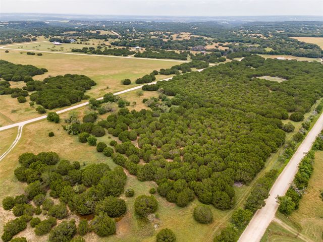1307 County Road 2120, Meridian, TX 76665