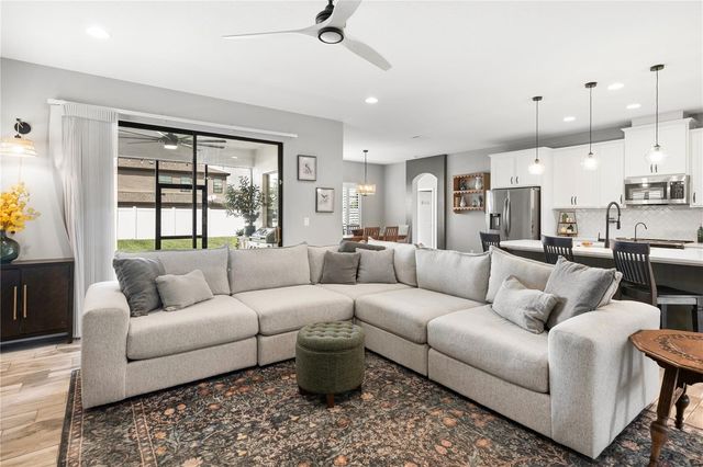 13125 FOXTAIL FERN DRIVE, Riverview, FL 33579