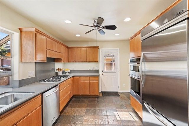 1116 W 21st Street, Santa Ana, CA 92706