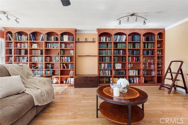 1116 W 21st Street, Santa Ana, CA 92706