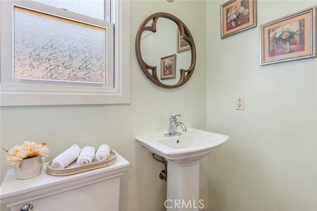 1116 W 21st Street, Santa Ana, CA 92706