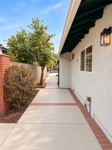 7881 Claybeck Avenue, Sun Valley, CA 91352