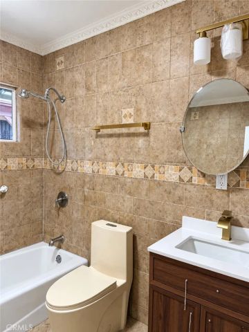 7881 Claybeck Avenue, Sun Valley, CA 91352