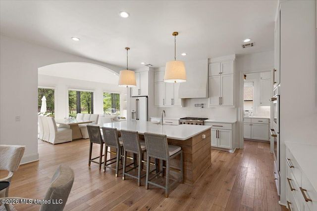 109 Dalton Pointe, Madison, MS 39110