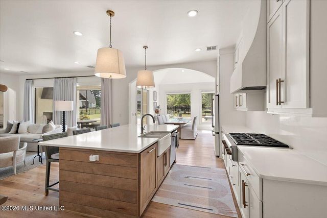 109 Dalton Pointe, Madison, MS 39110
