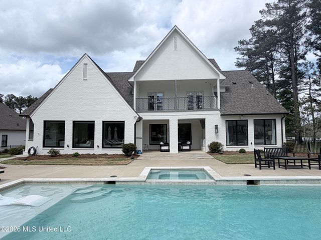 109 Dalton Pointe, Madison, MS 39110
