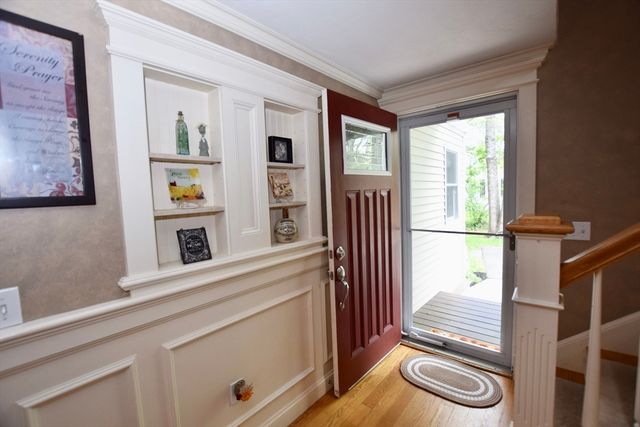 267 Oak St, Halifax, MA 02338
