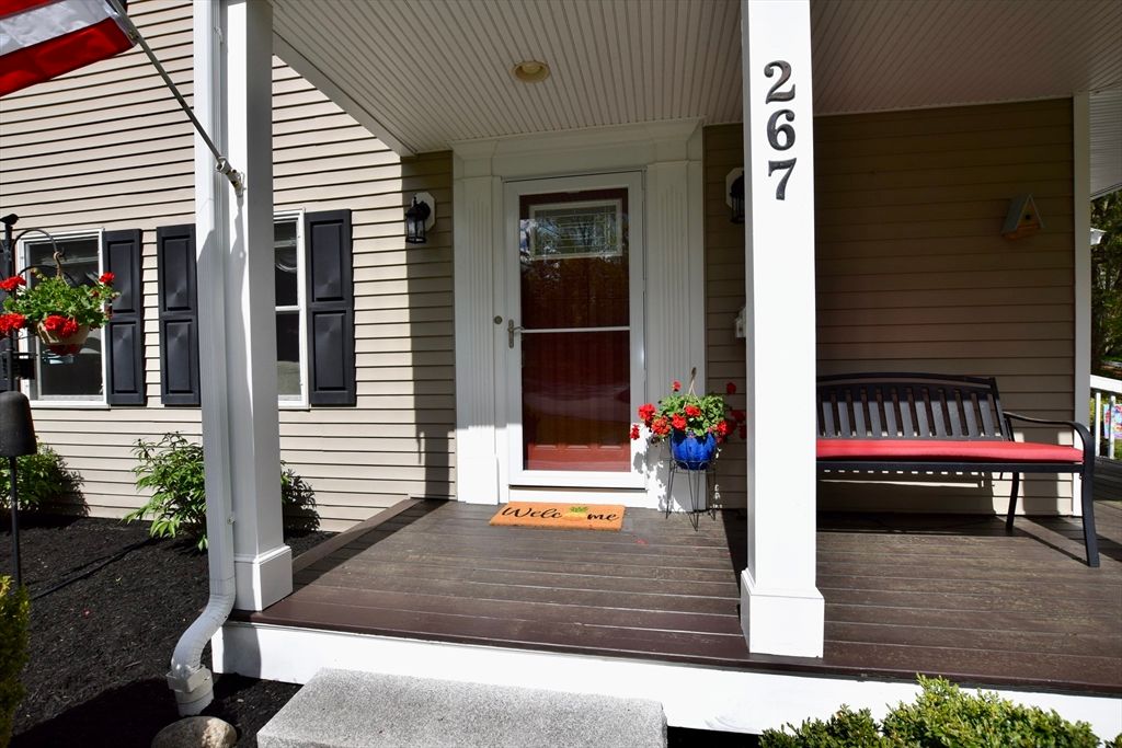 267 Oak St, Halifax, MA 02338