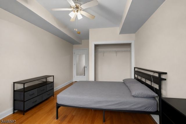 15 Tichenor Ln 403, Newark City, NJ 07114