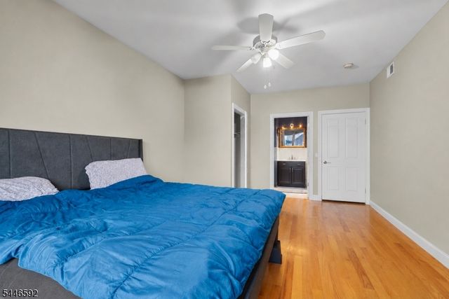 15 Tichenor Ln 403, Newark City, NJ 07114