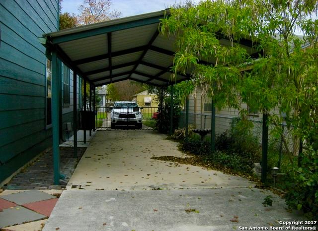 2710 W CRAIG PL, San Antonio, TX 78228