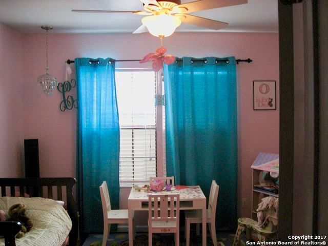 2710 W CRAIG PL, San Antonio, TX 78228