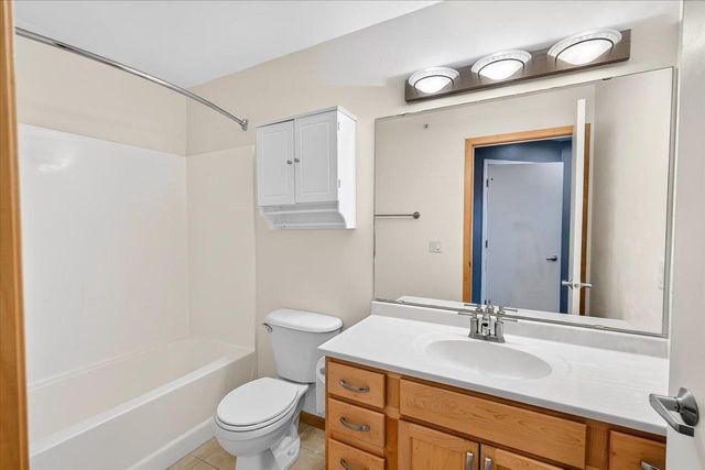 8258 Starr Grass Drive, Madison, WI 53719