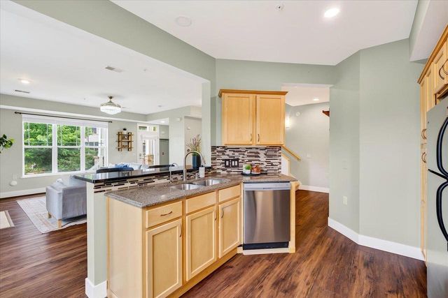 8258 Starr Grass Drive, Madison, WI 53719