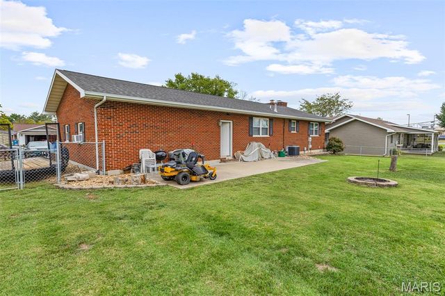 465 Sycamore Drive, Ste Genevieve, MO 63670