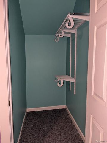 1108 S Grand Traverse Street, Flint, MI 48502