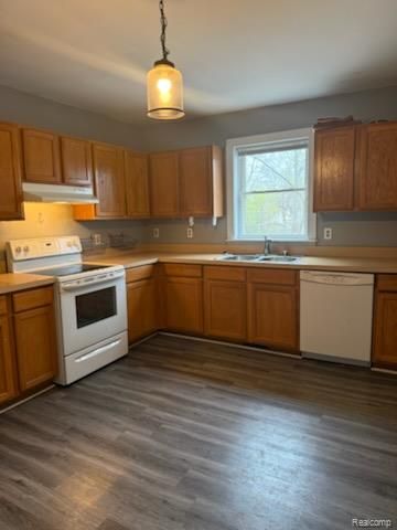 1108 S Grand Traverse Street, Flint, MI 48502