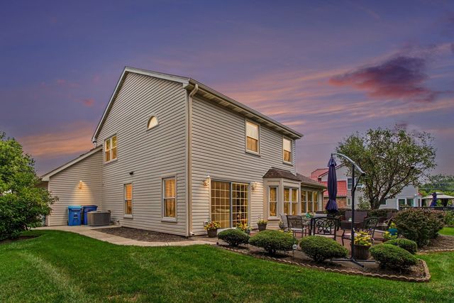 1709 Liberty Court, Mount Prospect, IL 60056