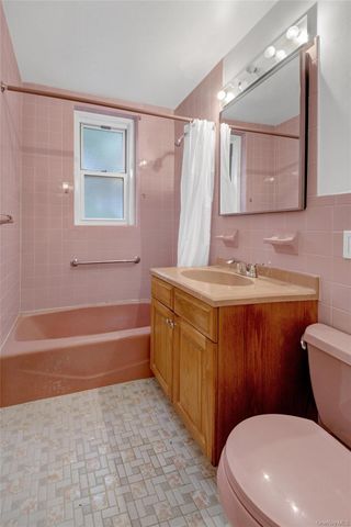 110 DeHaven Drive 416, Yonkers, NY 10703