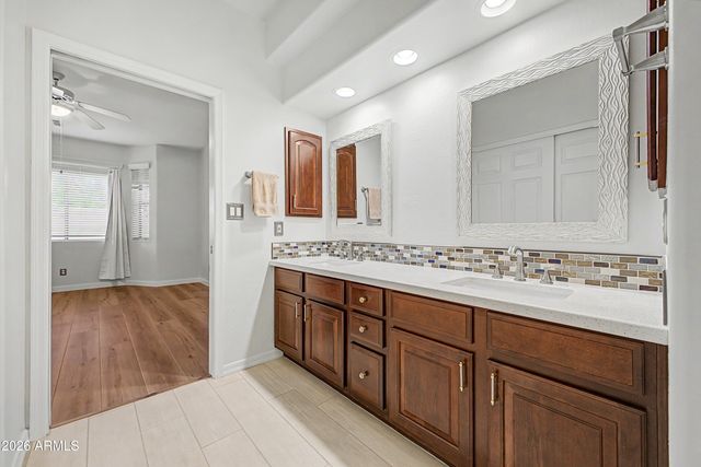 4202 E BROADWAY Road 52, Mesa, AZ 85206
